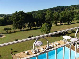 Brit Hotel Du Golf Le Lodge Salies-de-Béarn Exterior foto